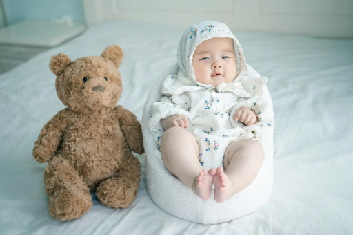 太康宝宝挠耳朵是怎么回事